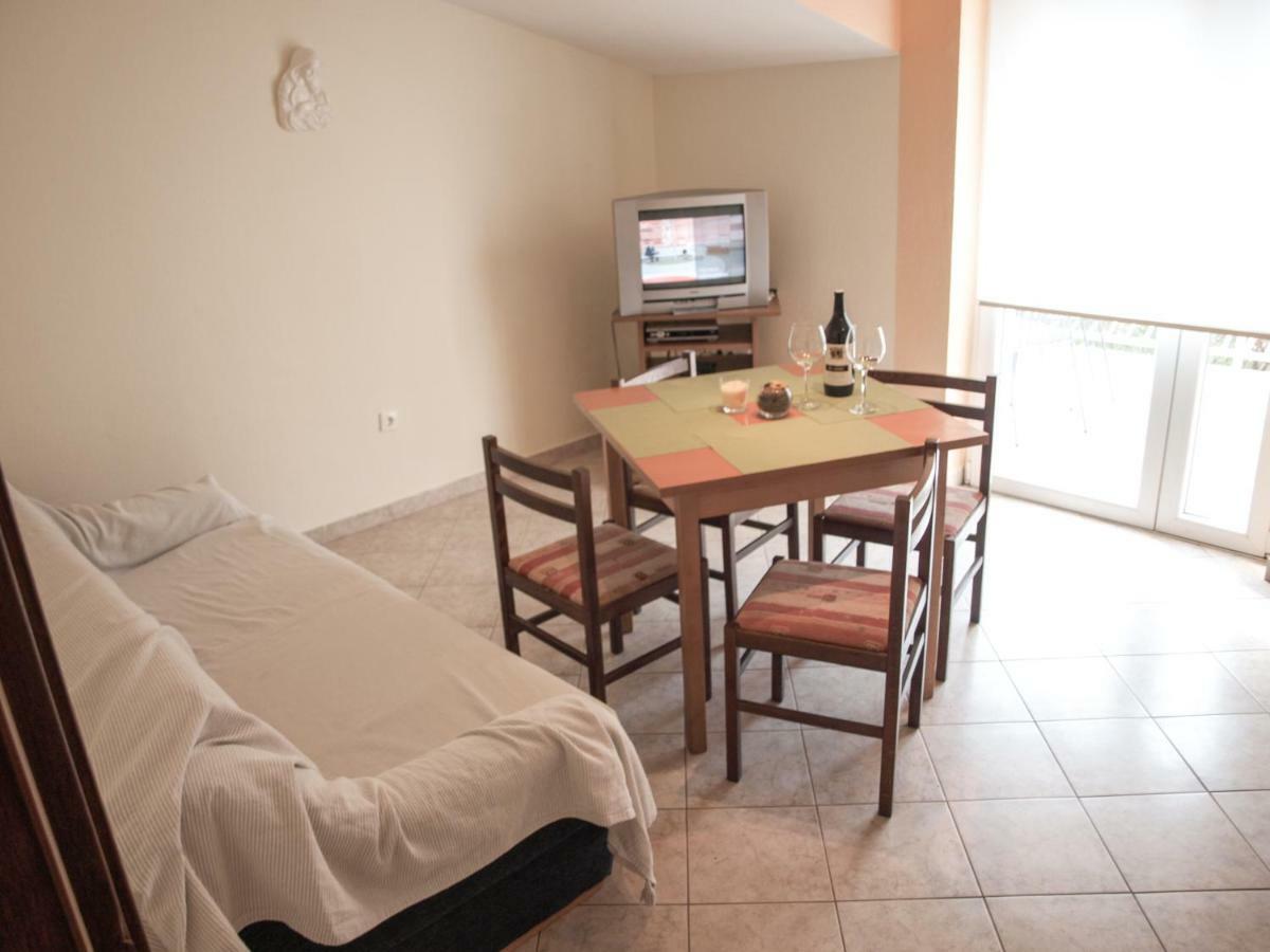 Apartment Pletikosic Kaštela Exteriér fotografie